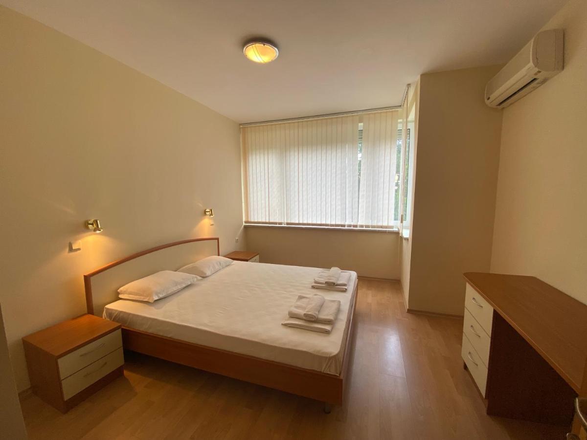 Gt Sunny Fort Apartments Солнечный берег Экстерьер фото