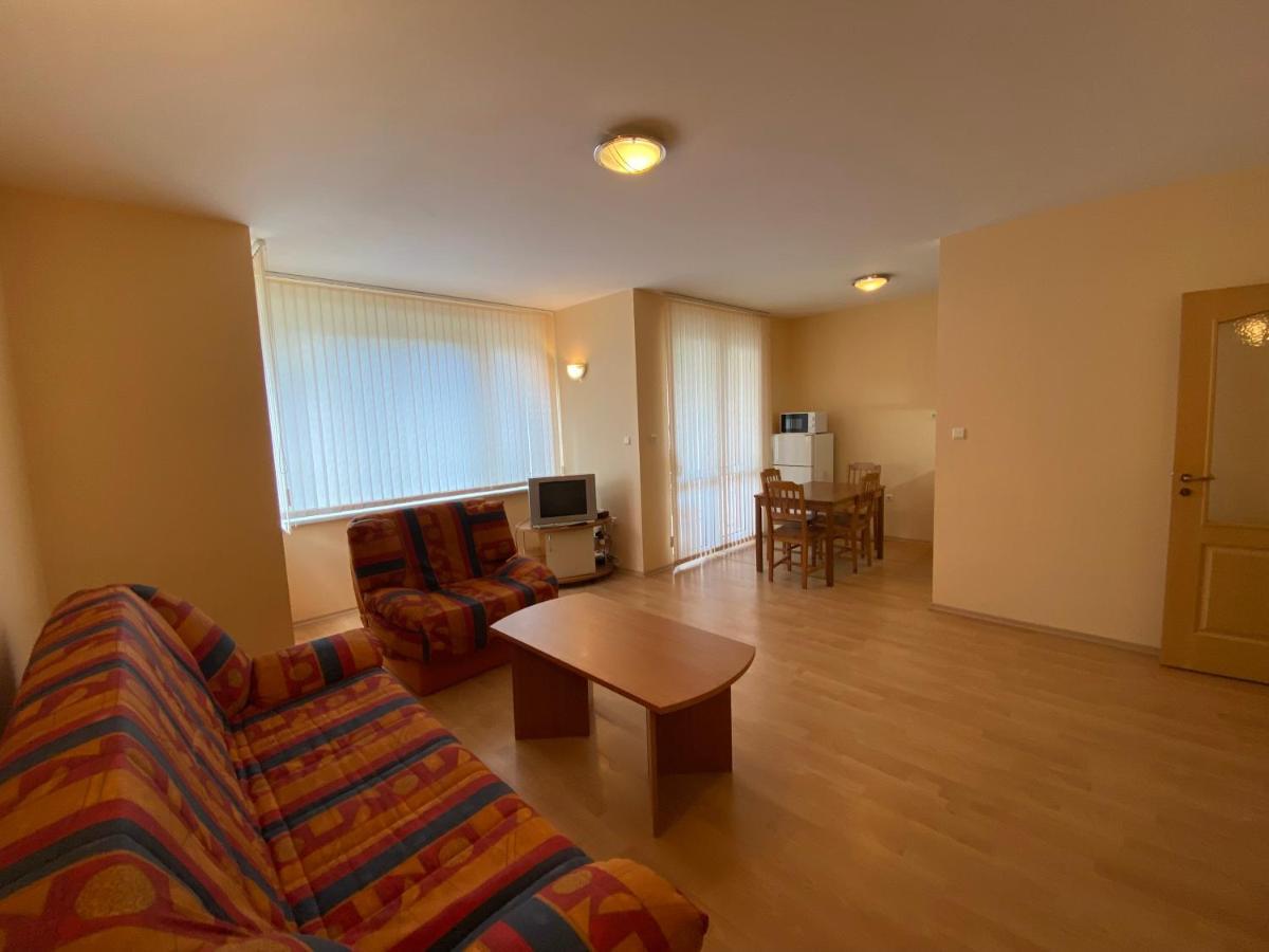 Gt Sunny Fort Apartments Солнечный берег Экстерьер фото