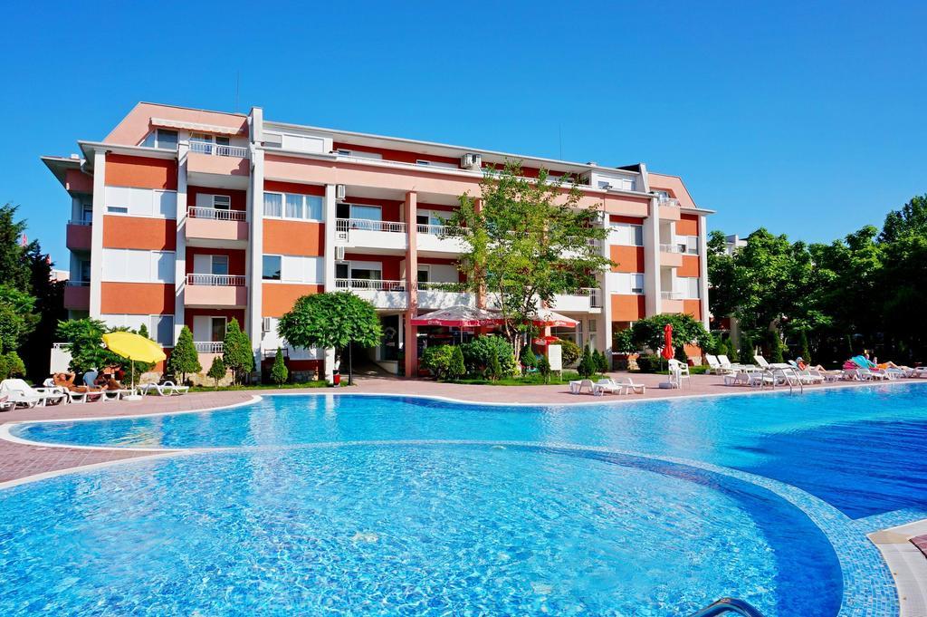 Gt Sunny Fort Apartments Солнечный берег Экстерьер фото