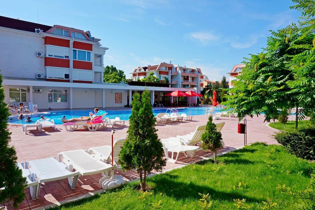 Gt Sunny Fort Apartments Солнечный берег Экстерьер фото